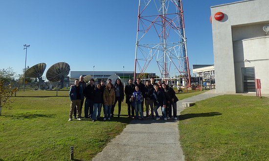 ESTUDIANTES DE LA TECNICATURA EN TELECOMUNICACIONES VISITARON CENTRAL DE TELEFONÍA