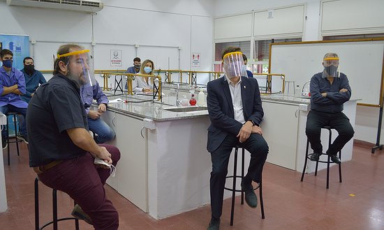 Quedó oficialmente habilitado el nuevo laboratorio de Química.