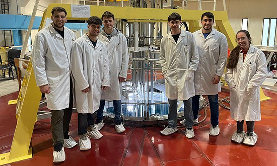 VISITA AL REACTOR RA-6 DE BALSEIRO Y RECORRIDA POR INVAP